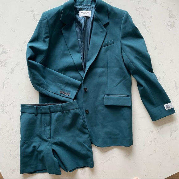 *SOLD* Aritzia Babaton Atelier High Waisted Shorts, new/never worn, size 0 - Picture 6 of 6